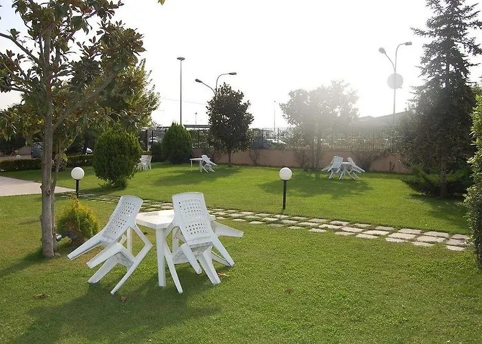 Laurence Hotel 3*